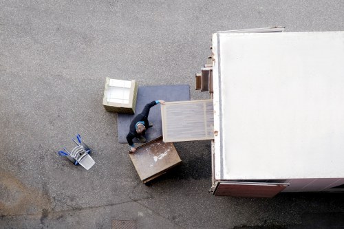 Household relocation service with careful loading in Woodlands