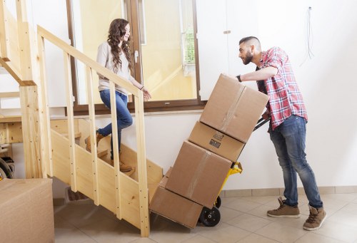 Careful packing and labeling for house removals in Woodlands